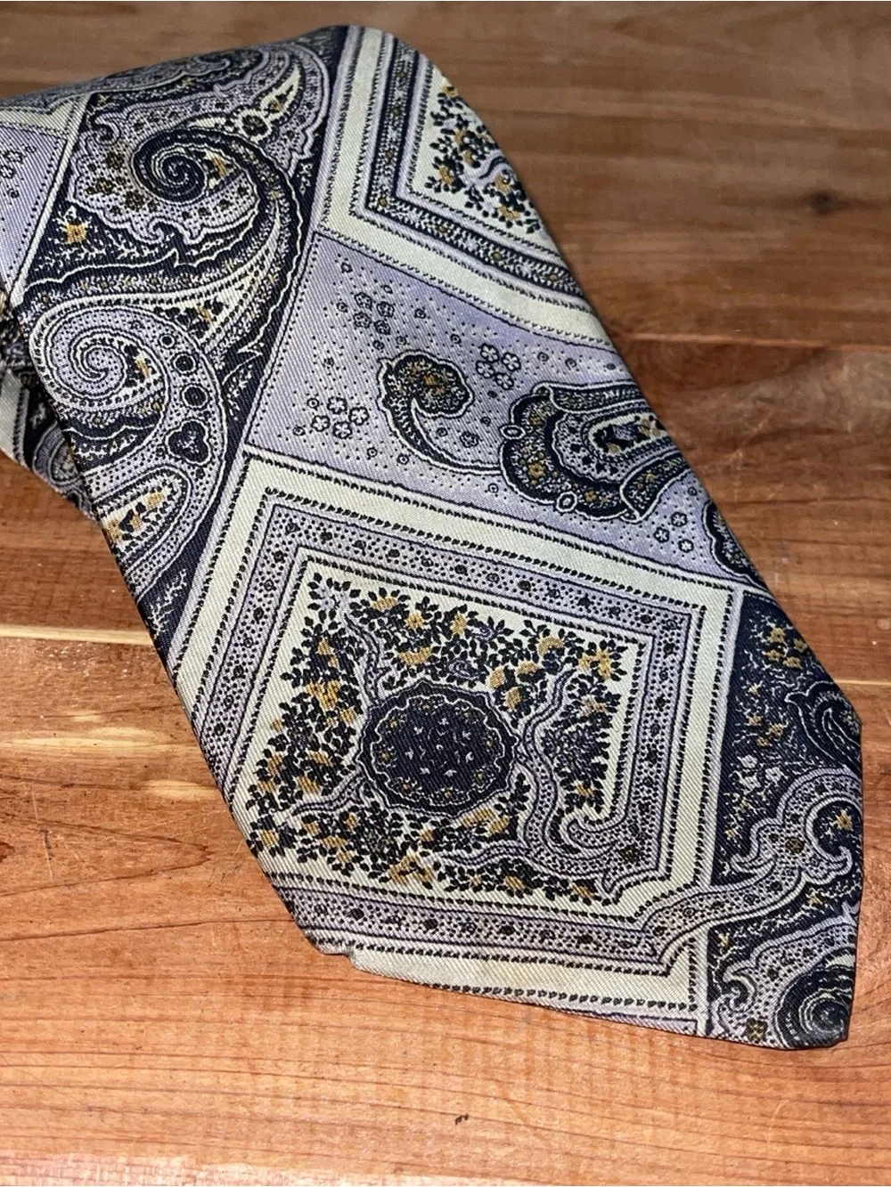 VTG Pierre Balmain Paris 100% Italian Silk Tie Gray Paisley Geometric